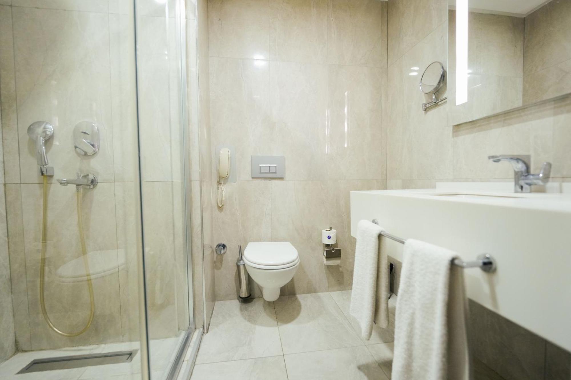 Trip Bosphorus Taksim Hotel Istanboel Buitenkant foto