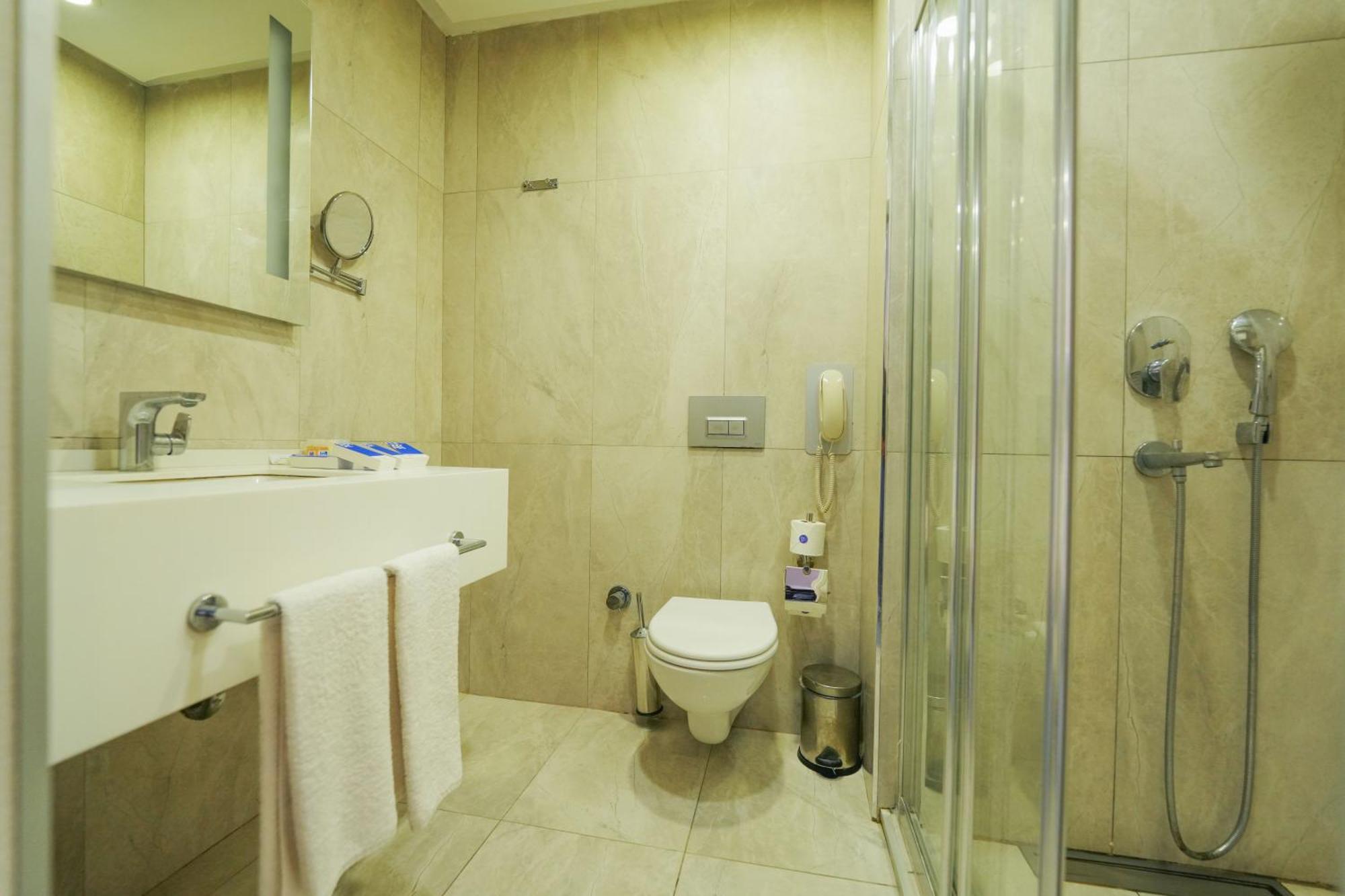 Trip Bosphorus Taksim Hotel Istanboel Buitenkant foto