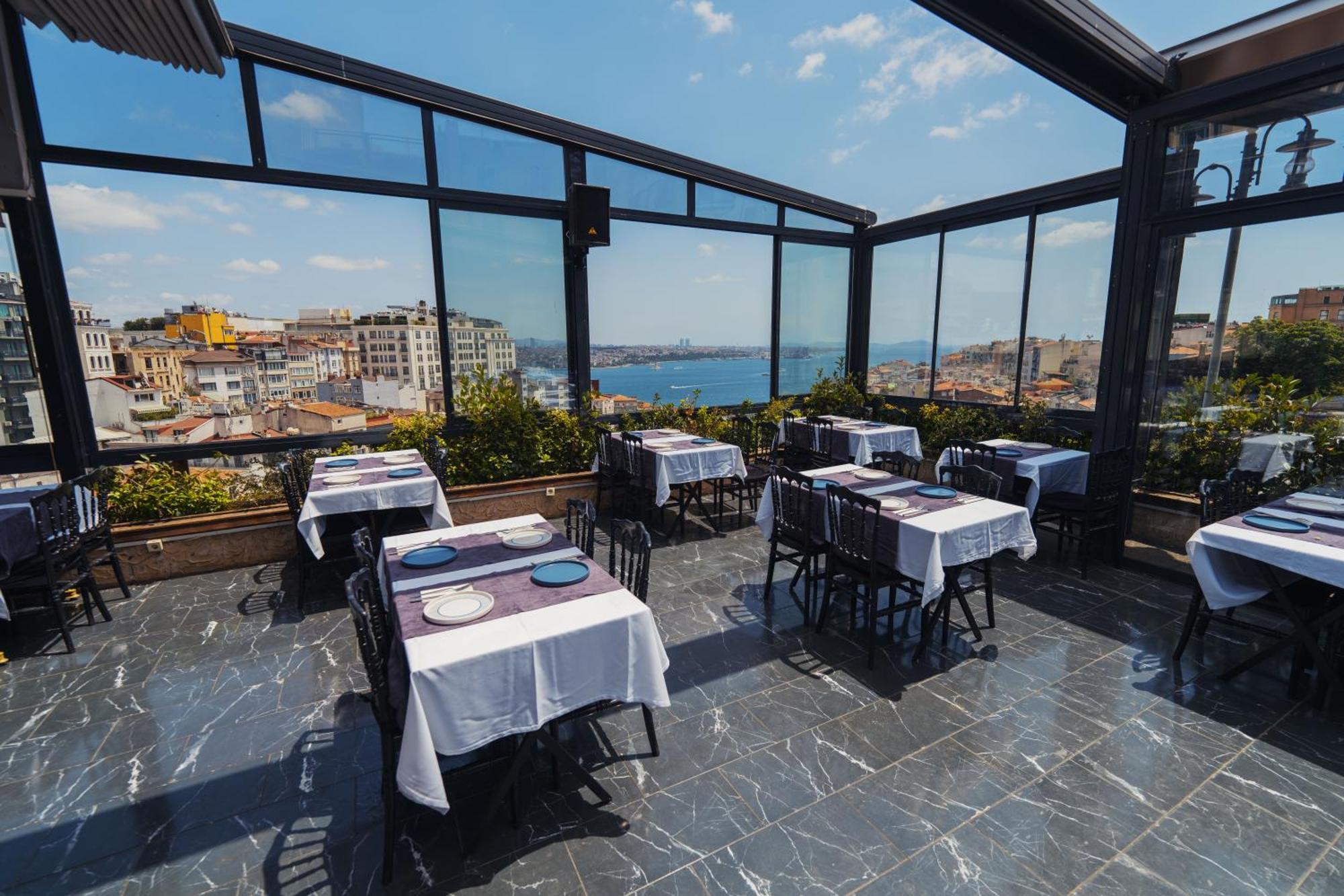 Trip Bosphorus Taksim Hotel Istanboel Buitenkant foto