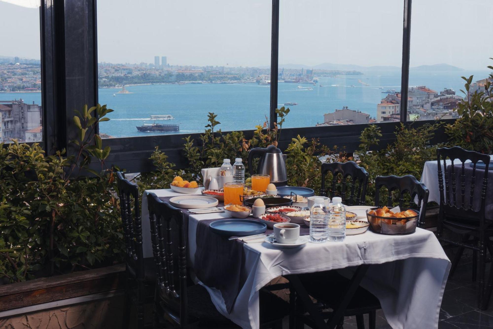 Trip Bosphorus Taksim Hotel Istanboel Buitenkant foto